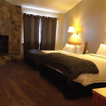 Arrowhead Mountain Lodge Cimarron الغرفة الصورة